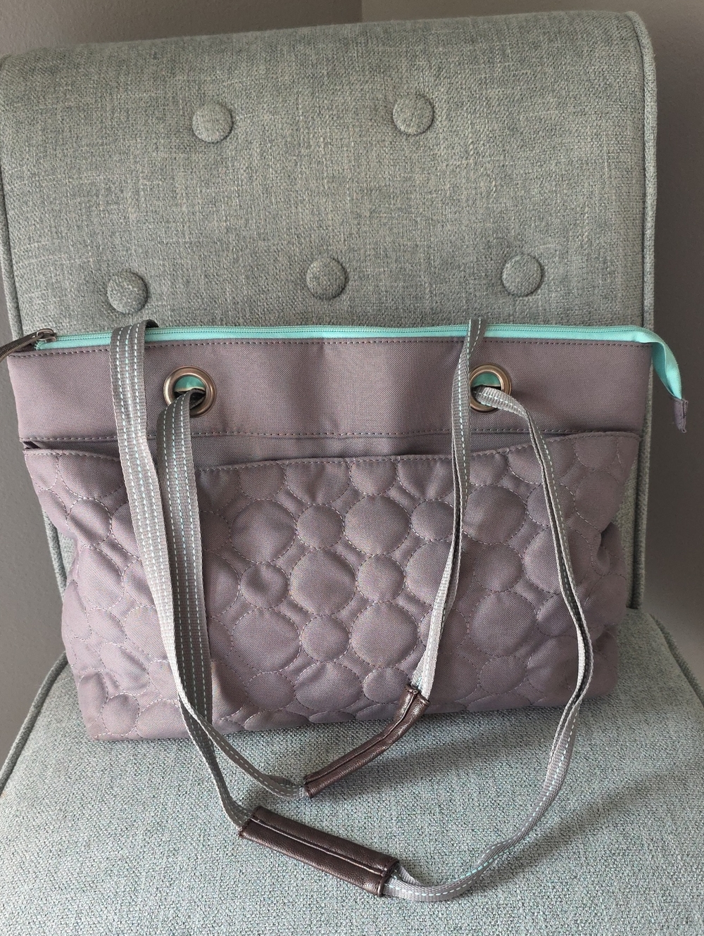 🌿 thirty-one Quilted Tote in Grey with Aqua Trim With Pockets & Zipper